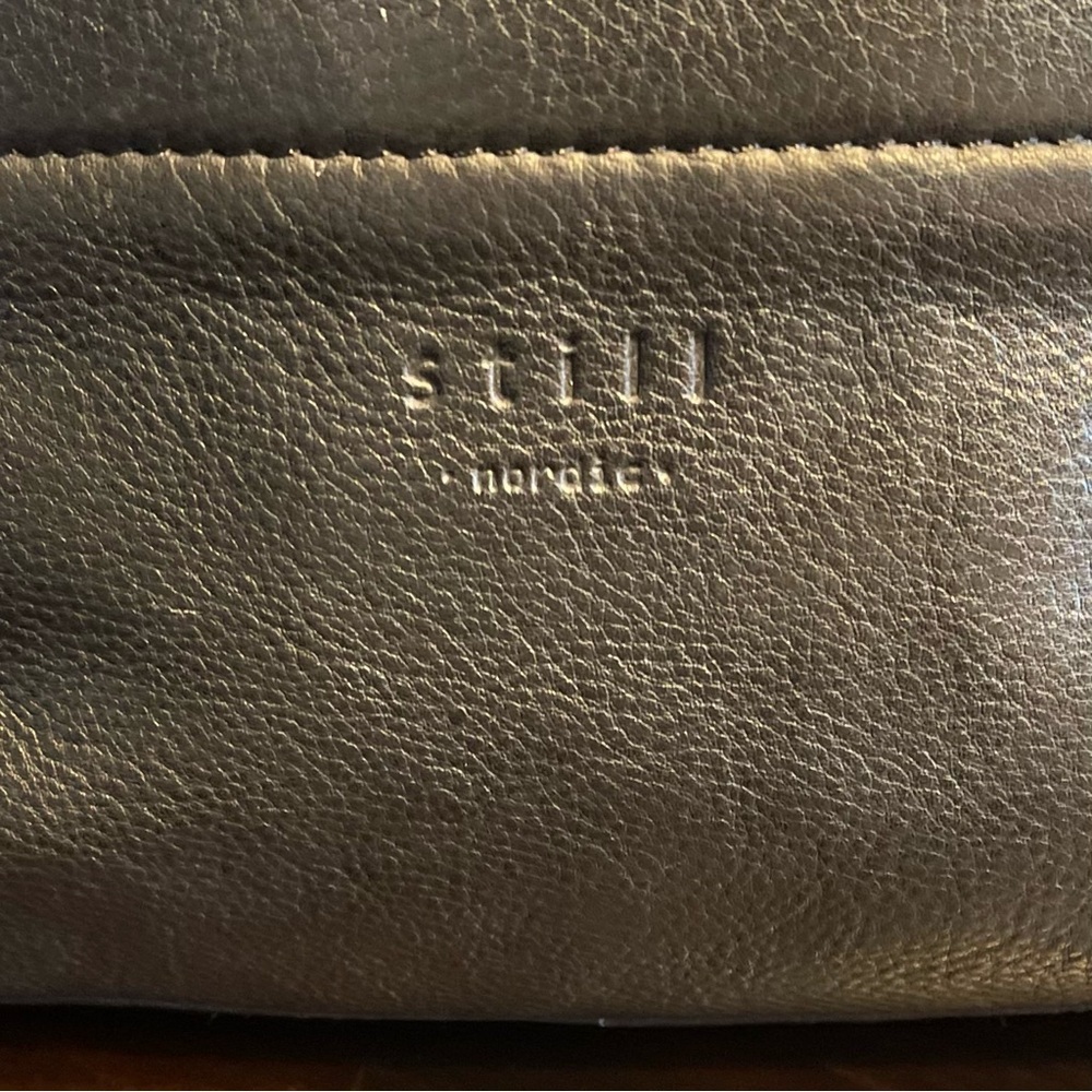 Still Nordic Anouk City Black Leather Backpack - Picture 9 of 11